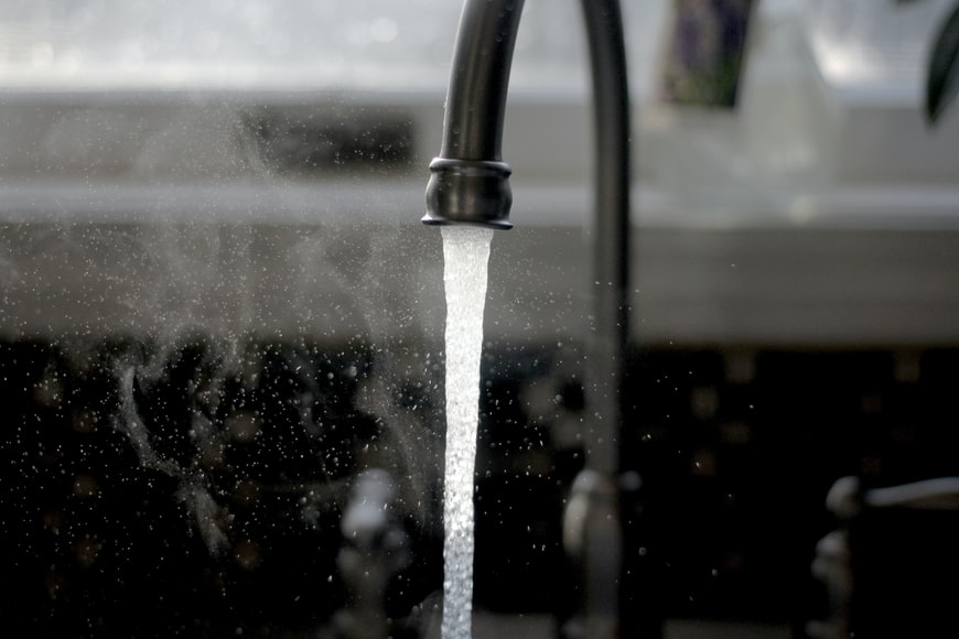 rubinetto con acqua(6).jpg